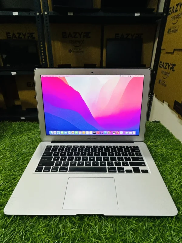 Apple MacBook Air A1466 13 inches
