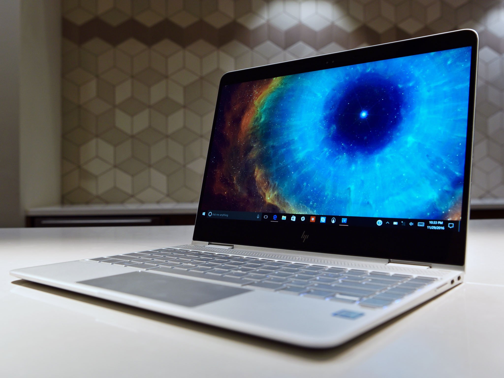 refurbished laptops in West-Delhi